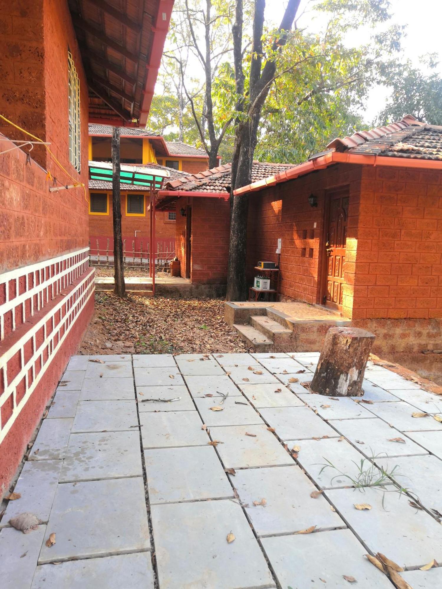 Sarvoday Eco Homestay, Sawantwadi Zewnętrze zdjęcie