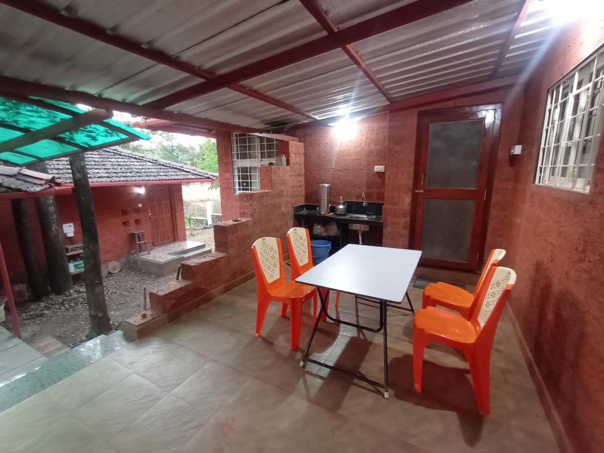 Sarvoday Eco Homestay, Sawantwadi Zewnętrze zdjęcie
